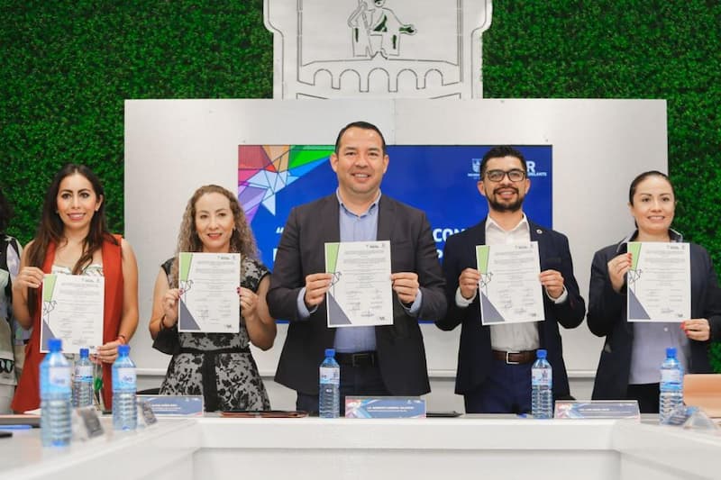 Roberto Cabrera presenta "Reciclatón" en colaboración con cámaras, industria y empresas