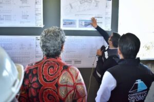 Rectora y alcalde realizaron recorrido por obra de nuevo campus UAQ Corregidora