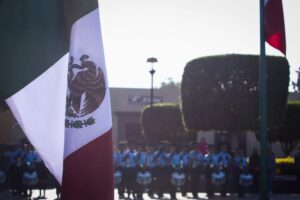 Autoridades encabezan ceremonia del Día de la Bandera en SJR; reconocen a escoltas