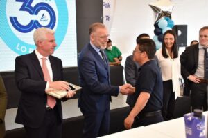 Titular de SEDESU reconoce compromiso de Tetra Pak