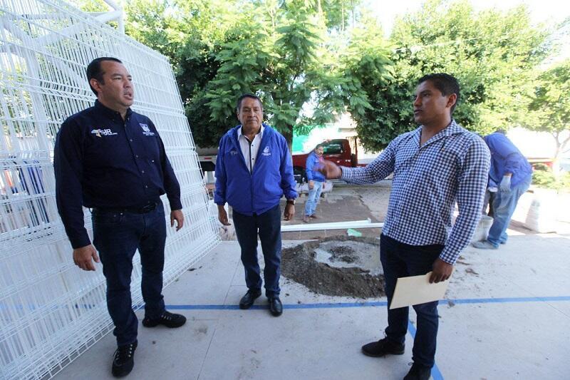 Rehabilitación en marcha; Roberto Cabrera supervisa obras en el Parque San Isidro