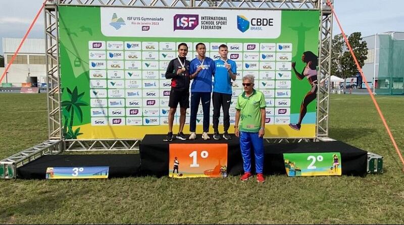 Rodrigo Lozano se alza con dos Medallas en Juegos Mundiales Escolares en Brasil