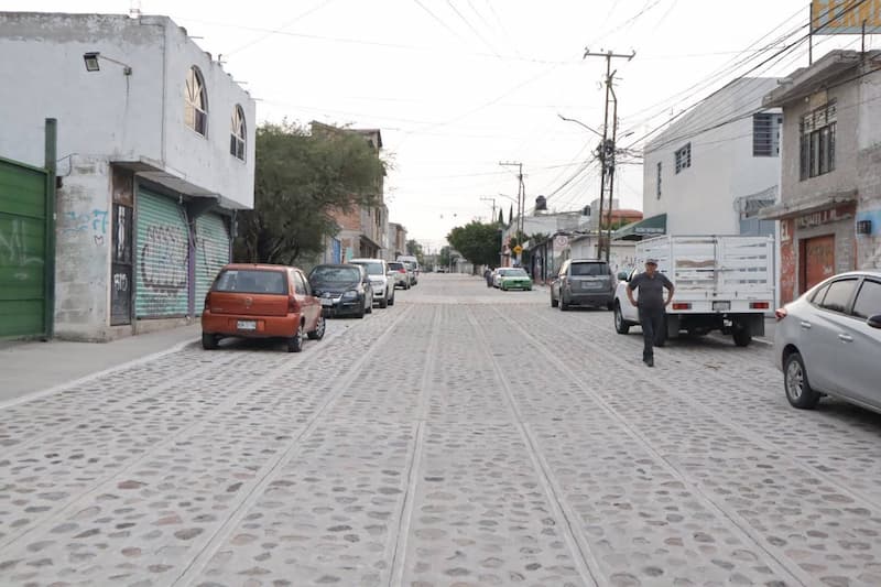 SEDESOQ entrega la primera etapa de modernización de calle Pico de Orizaba en Loma Bonita