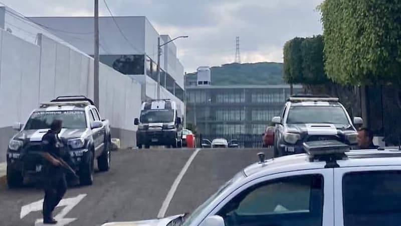 Arresto en Mercado de la Cruz, Querétaro: 350 dosis de drogas decomisadas