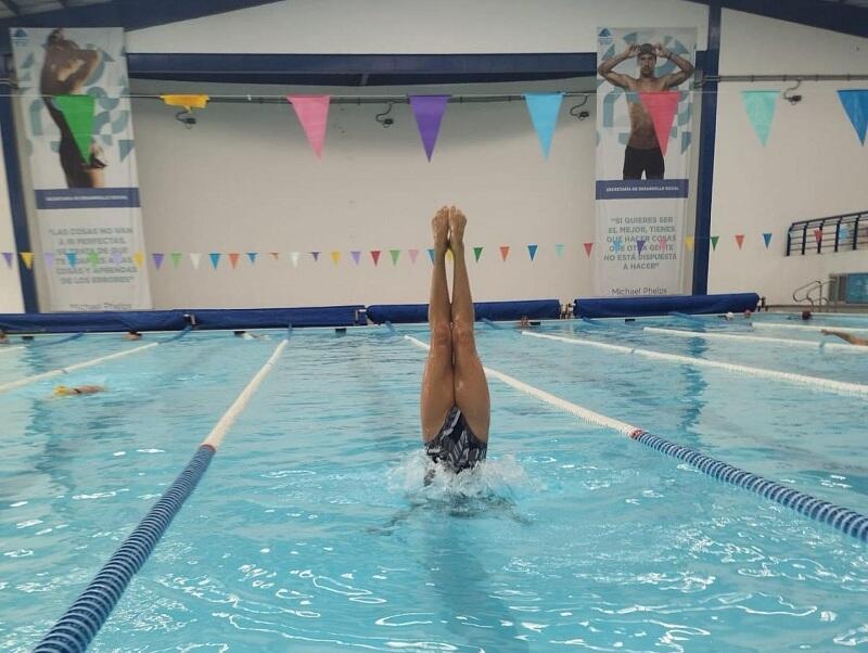 Nadadora Sofía Valenzuela competirá en el Campeonato de Natación Artística CCCAN 2023