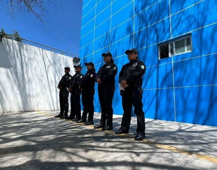 Refuerzan seguridad en San Juan del Río con 5 nuevos elementos en la policía municipal