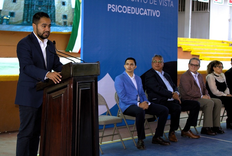 SESA y USEBEQ capacitan a docentes en prevención de adicciones en Querétaro