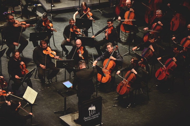 Violinista Iván Pérez se presentará en Querétaro con la OFEQ