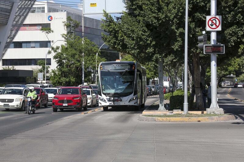 AMEQ incorpora unidades nuevas a la ruta T03 en Querétaro