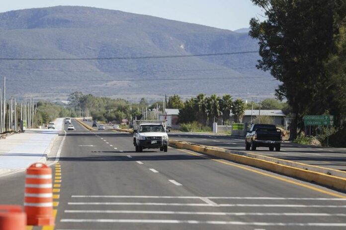 Ampliación de la carretera Querétaro-Chichimequillas, Mauricio Kuri entrega la obra