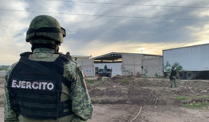 Ejercito Mexicano asegura toma clandestina en Colonia Los Girasoles, San Juan del Río