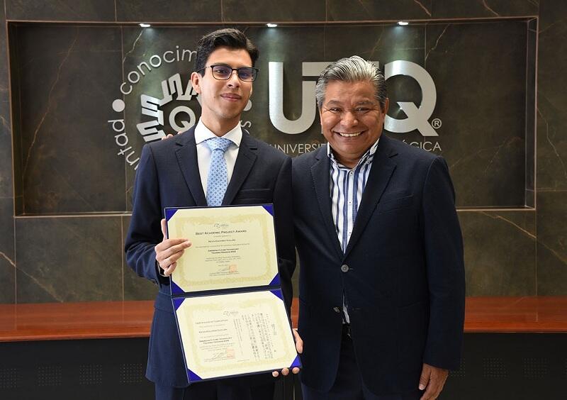 Premio japonés para estudiante de UTEQ por innovador proyecto espacial