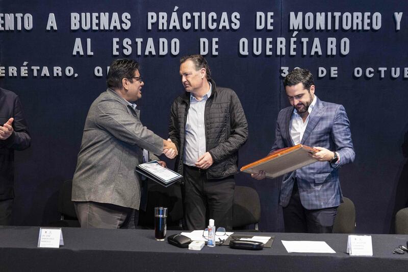 Querétaro destaca a nivel nacional, recibe reconocimiento de CONEVAL por el SIPROS