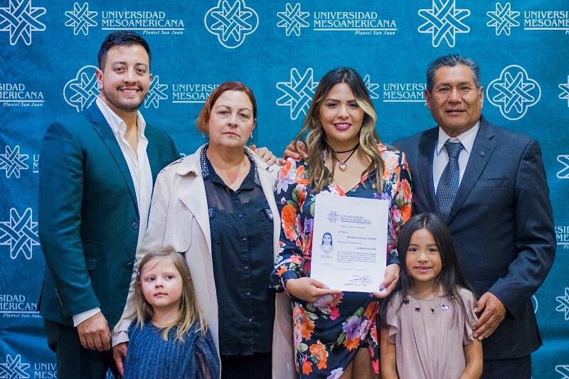 Reconocimiento a la excelencia en la Universidad Mesoamericana San Juan del Río