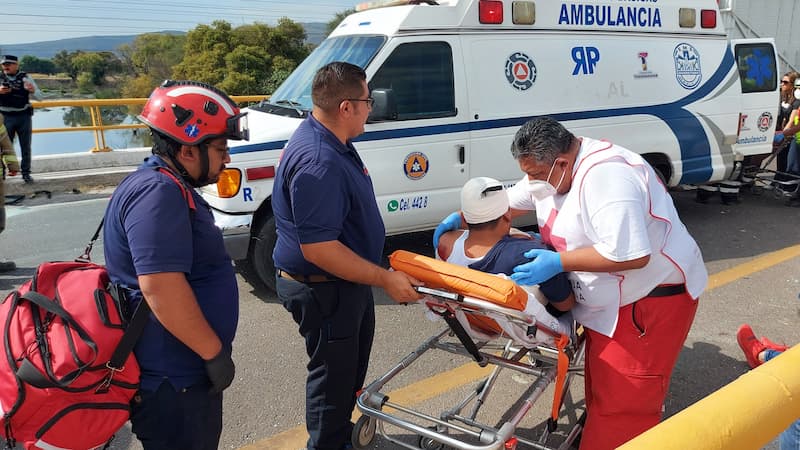 Accidente en Tequisquiapan deja siete heridos y paraliza tráfico