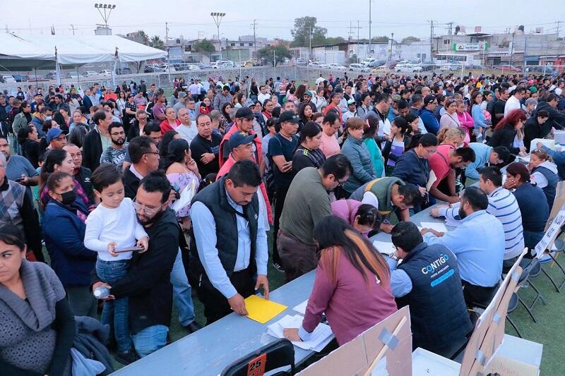 Entrega de contratos individuales de agua beneficia a más de mil familias en Querétaro