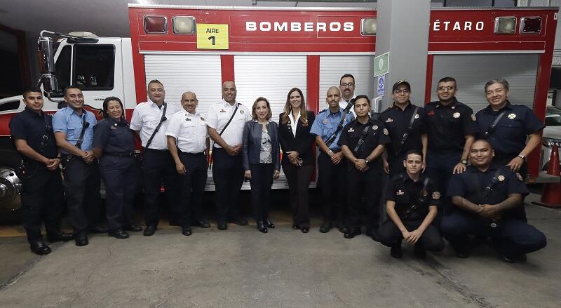 Lupita Murguía refrenda colaboración con Bomberos Querétaro en este 2023