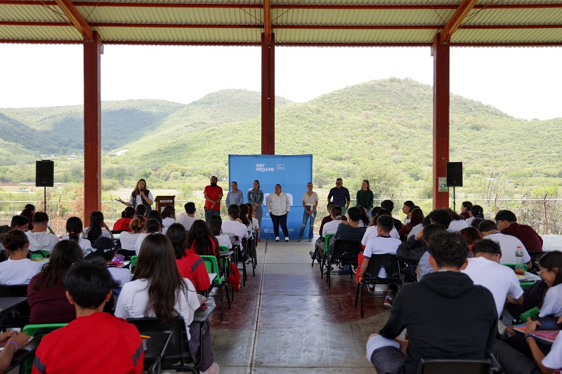 SEJUVE lleva apoyo psicológico a más de 18 mil jóvenes en Querétaro