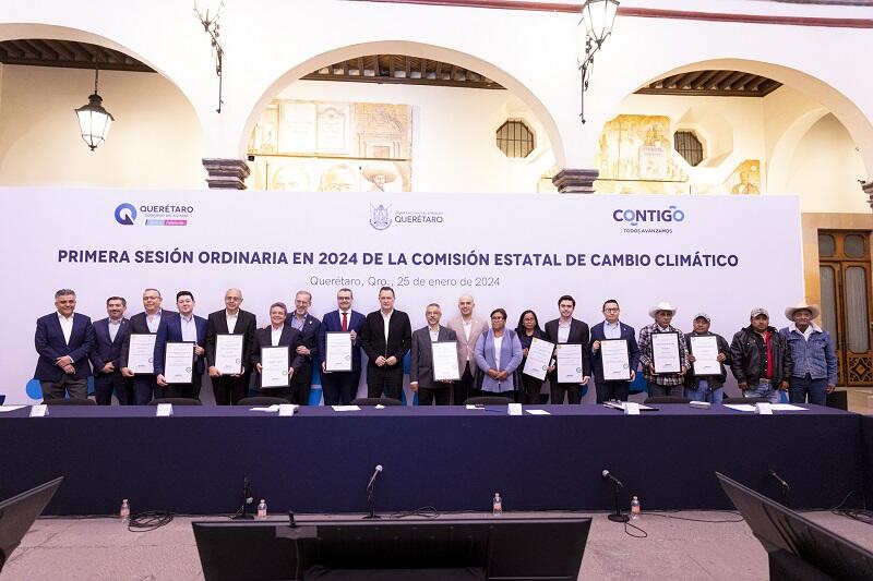 Mauricio Kuri convoca a combatir el cambio climático en Querétaro