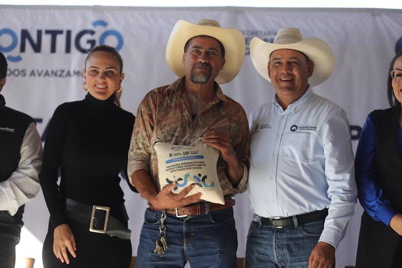 SEDEA apoya a productores de Querétaro con maíz frente a la sequía