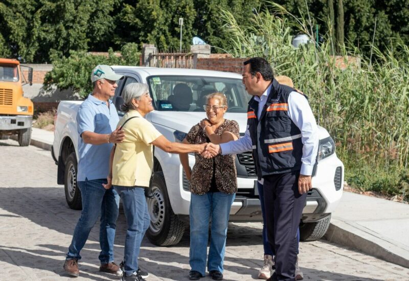 Rehabilitación de calles en Rancho de Enmedio beneficia a mil habitantes