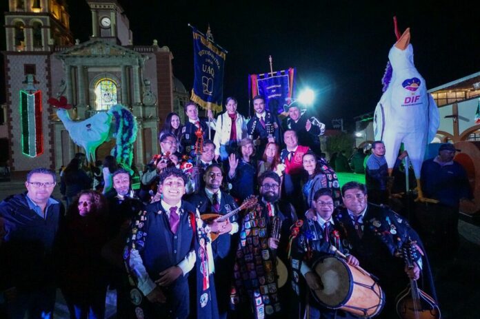 Concluyen las Callejoneadas por Tequisquiapan tras seis años de tradición