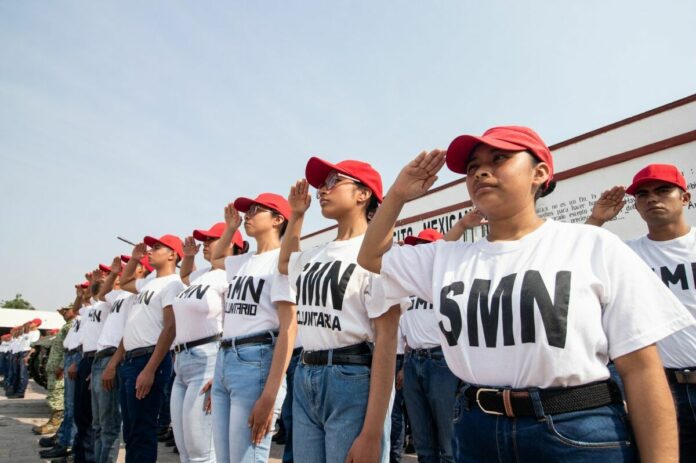 Más de 800 jóvenes sanjuanenses participan en sorteo del Servicio Militar Nacional; participan 4 mujeres voluntarias