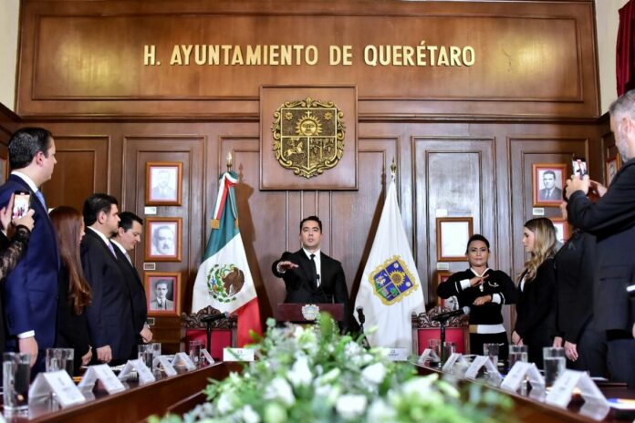 Asume Felifer Macías el compromiso de trabajar por un Querétaro con orden, seguro y con oportunidades para todas y todos