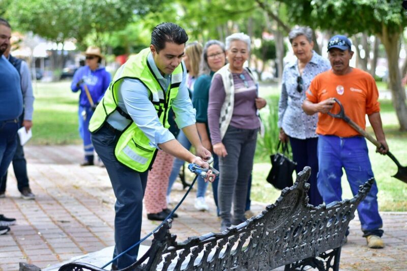 Avanza rehabilitación de espacios públicos en Jardines de la Hacienda, Querétaro