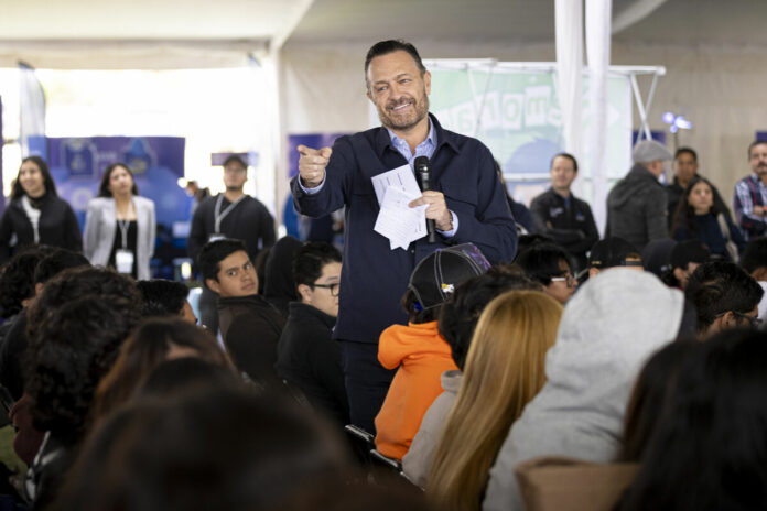 Gobernador inaugura Jornadas Universitarias 