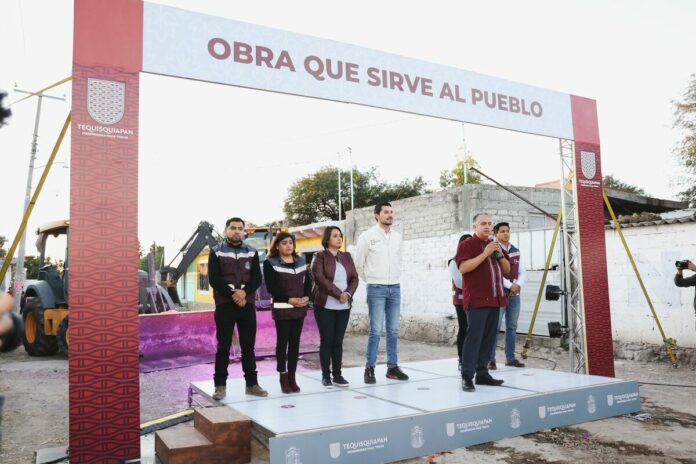 Inicia rehabilitación de la calle Emiliano Zapata en Los Cerritos, Tequisquiapan