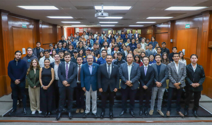 Jóvenes, clave para el futuro de Querétaro: SEGOB