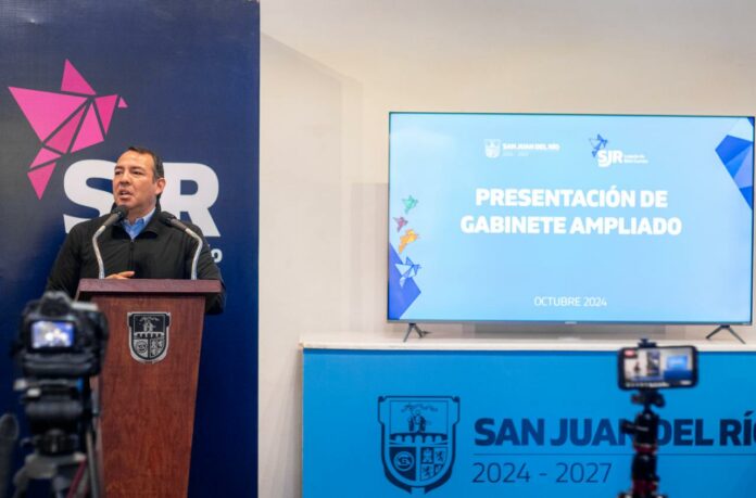 Roberto Cabrera presenta al Gabinete Ampliado de la Administración Municipal 2024-2027