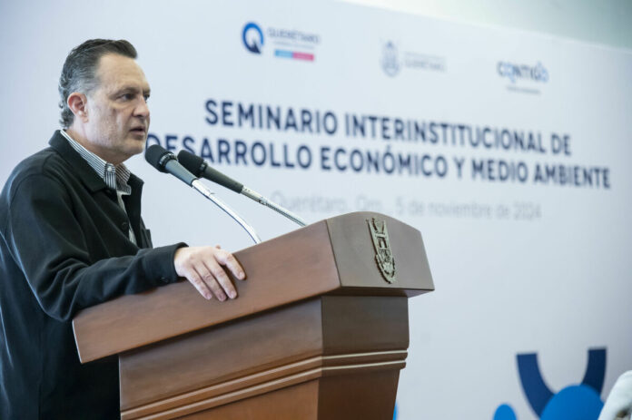 Gobernador inaugura Seminario Interinstitucional de Desarrollo Económico y Medio Ambiente en Querétaro