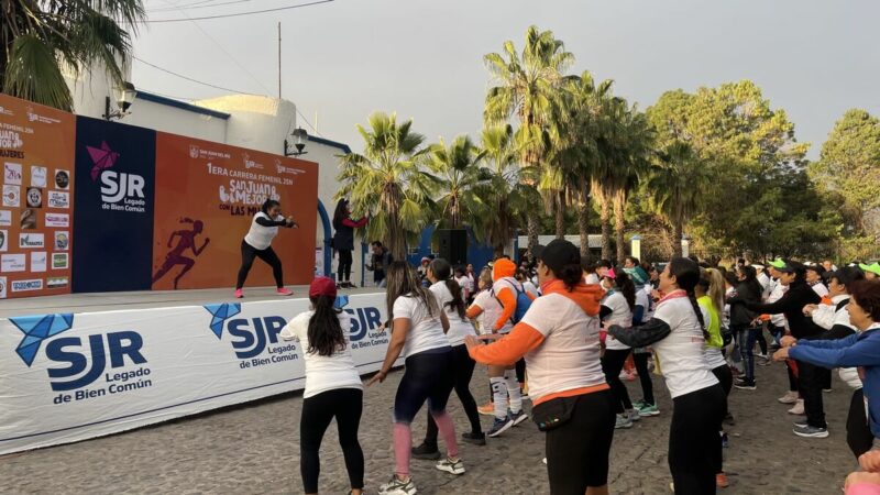 Realizan con éxito la primera Carrera Femenil 25N en San Juan del Río