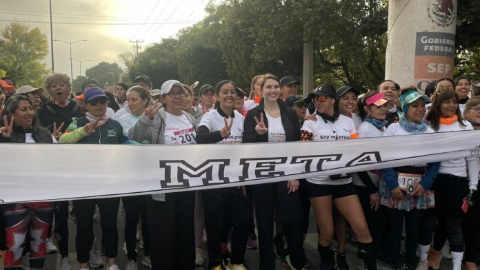 Realizan con éxito la primera Carrera Femenil 25N en San Juan del Río