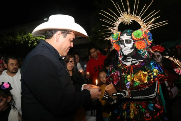 “Noches de Tradición y Leyenda” cautiva en el Día de Muertos en Pedro Escobedo