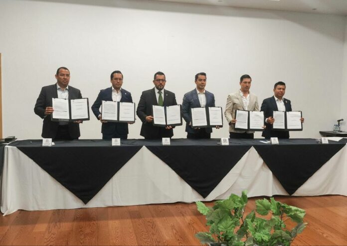 Roberto Cabrera firma convenio con municipios metropolitanos para fortalecer la seguridad y tranquilidad en el estado