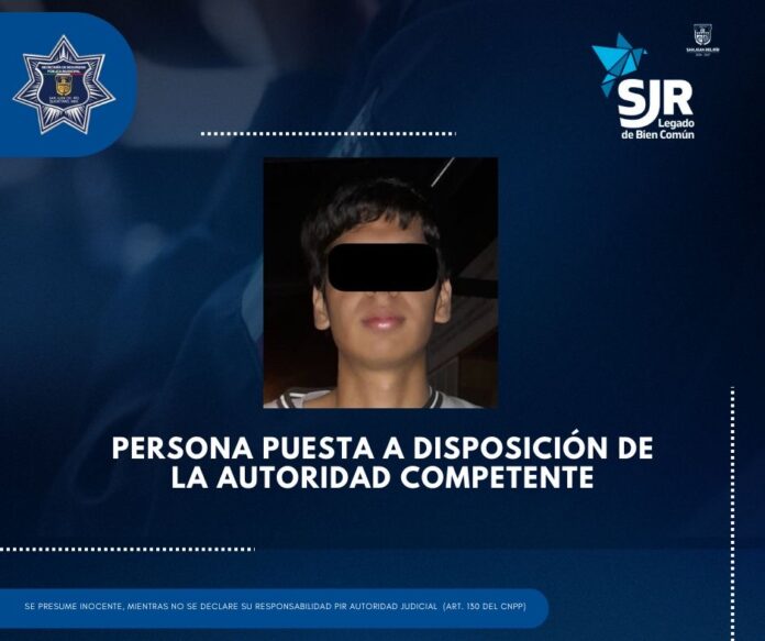 Policía asegura a sujeto por presuntos tocamientos indebidos en transporte público de SJR