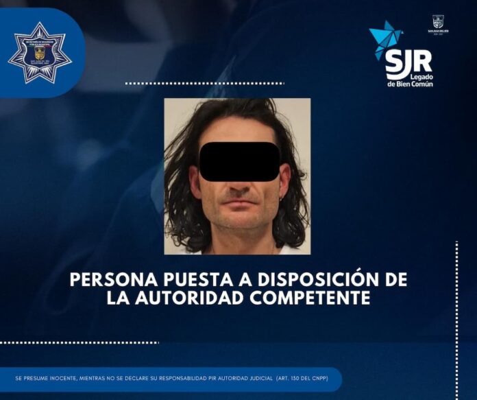 Policía Municipal detiene a persona por robo a comercio en San Juan del Río