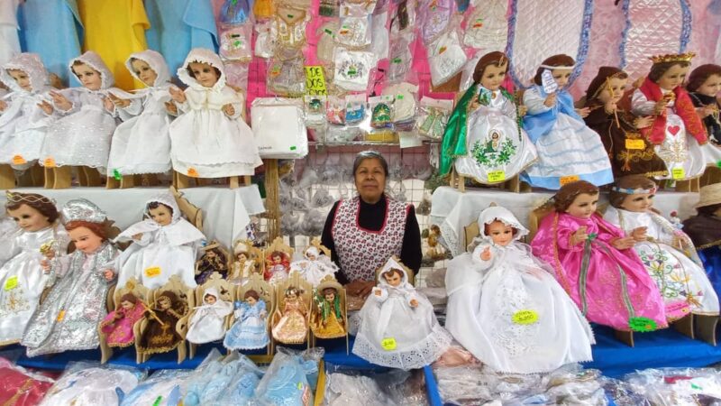 Vestir al Niño Dios, tradición de fe en San Juan del Río