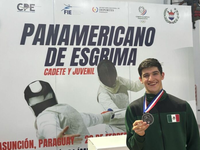 Máximo Azuela, primer esgrimista queretano en clasificar a Juegos Panamericanos Junior 2025