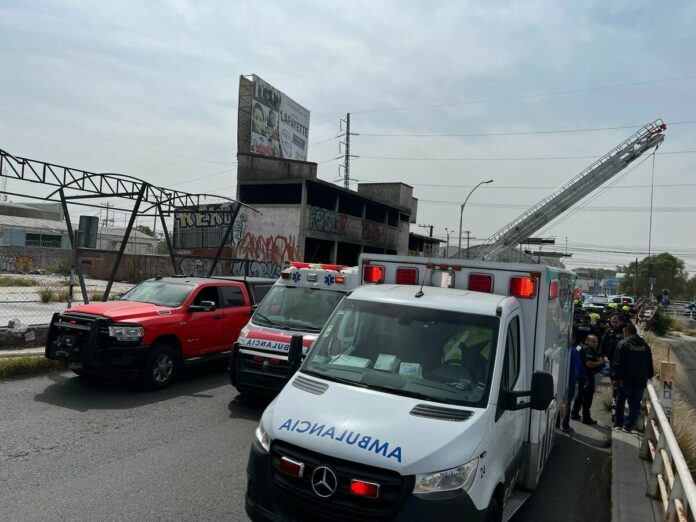 AMEQ informa sobre accidente de autobús de Flecha Amarilla en Avenida Rogelio Garfias