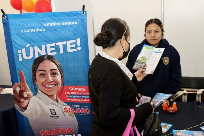 Más de 700 vacantes fueron ofertadas en la Feria de Empleo para Mujeres en SJR