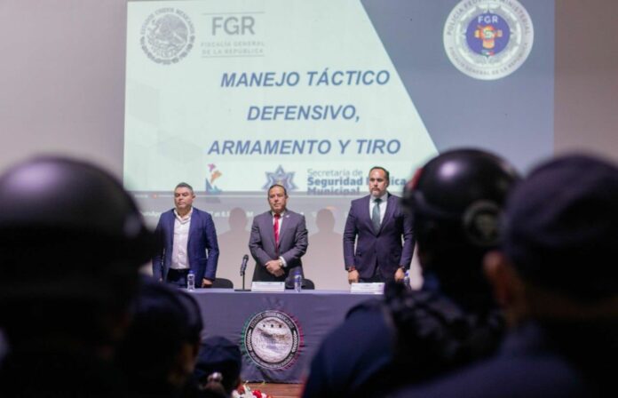 Policía de San Juan del Río se fortalece con capacitación especializada